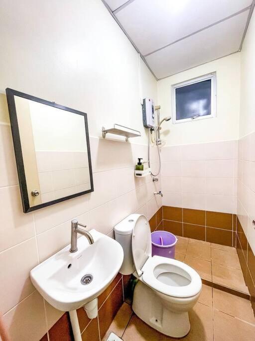 Donggongon Cybercity Ph1 Near Kkia By Family Homestay מראה חיצוני תמונה