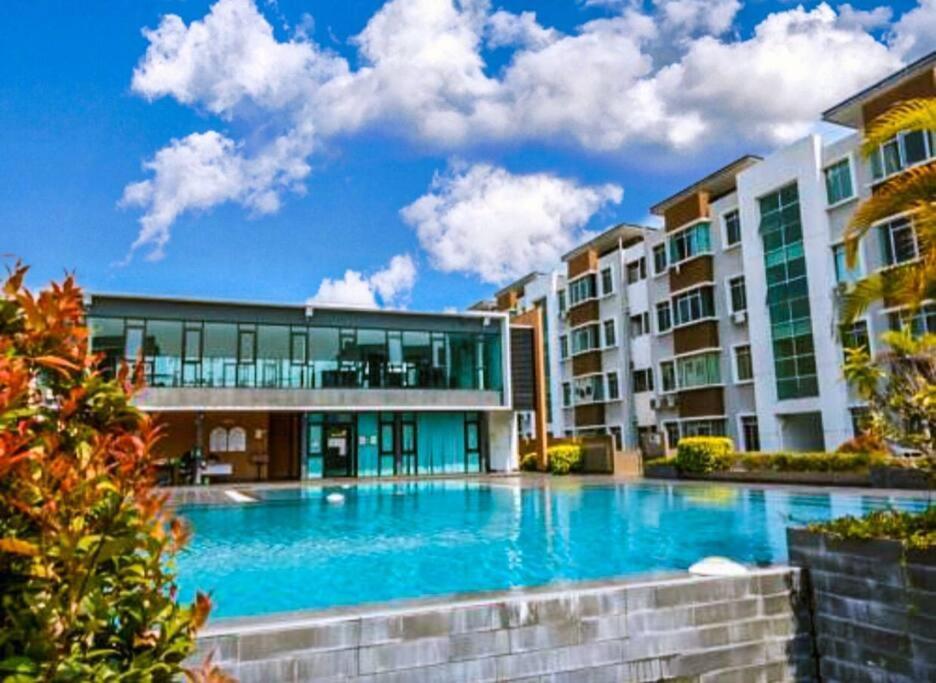Donggongon Cybercity Ph1 Near Kkia By Family Homestay מראה חיצוני תמונה
